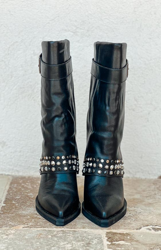 Black CALIFORNIA boots