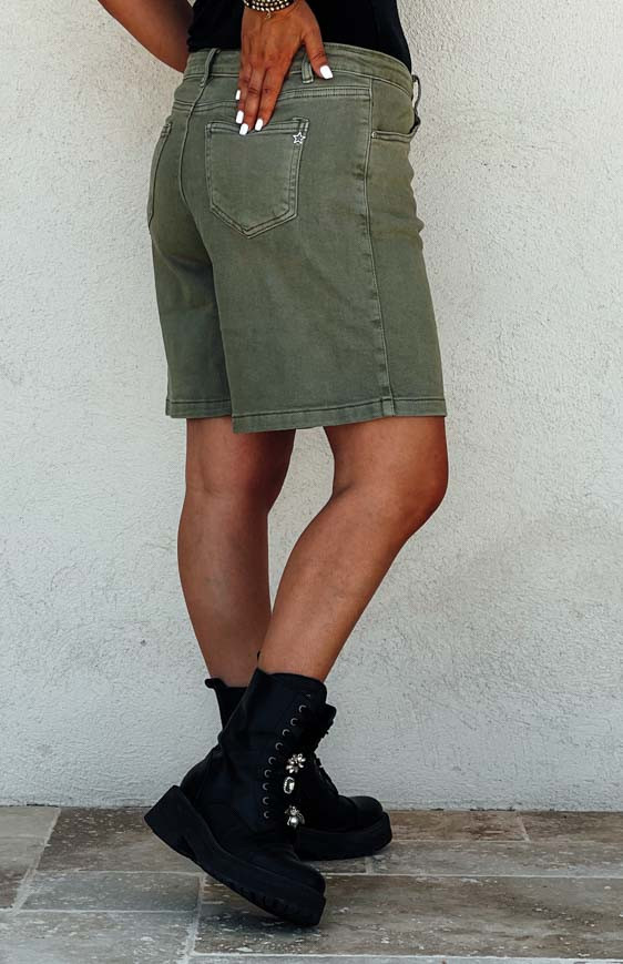 Khaki LASLO shorts