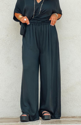 Black NOÉ pants