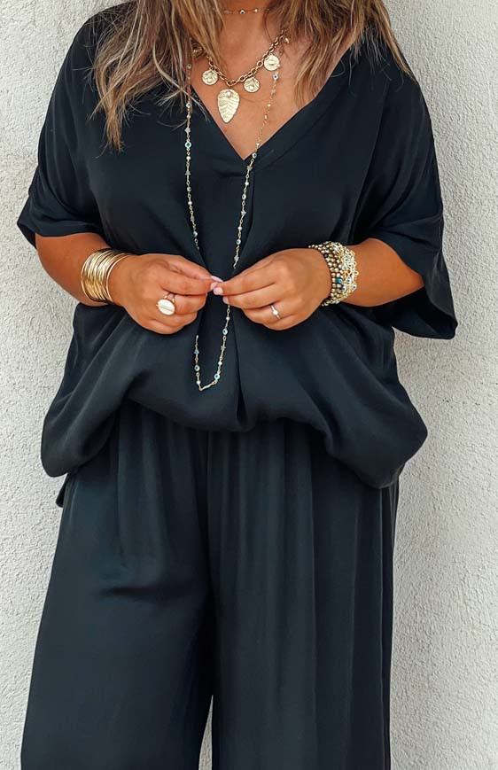 Black MAÉ short-sleeve blouse