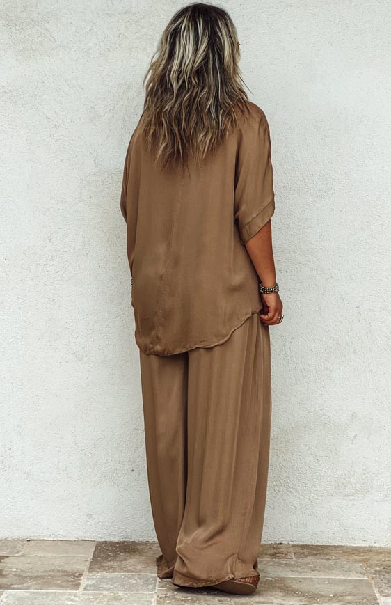 Camel MAÉ short-sleeve blouse