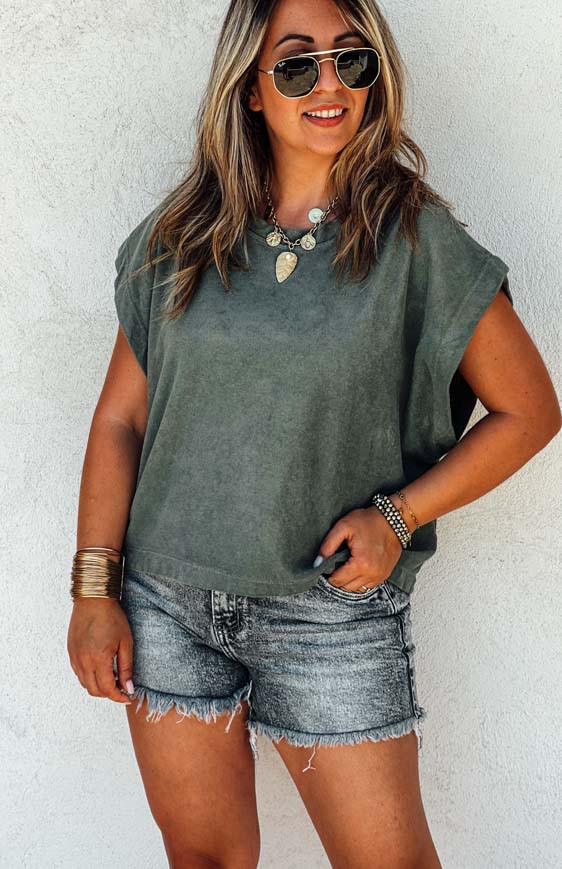 Khaki LEO short-sleeved t-shirt