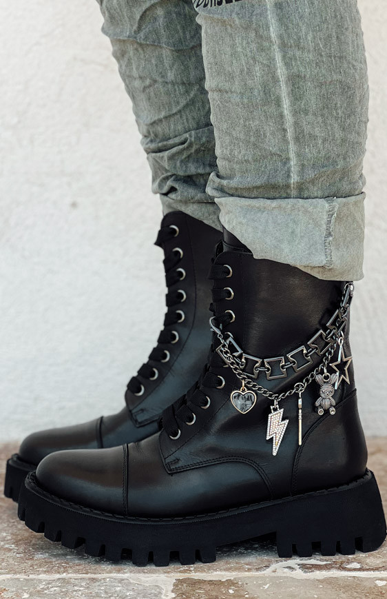 Black CHICAGO boots