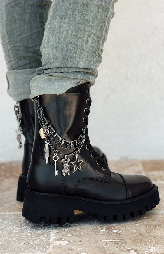 Black CHICAGO boots