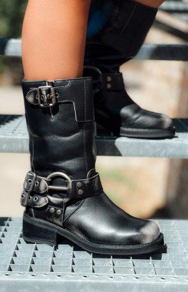 Black CANYON boots