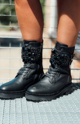 Black BERCY boots