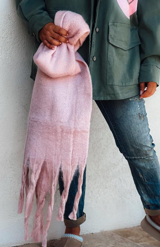 Powder pink MAÏA scarf