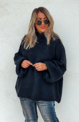 Black AMARO pullover