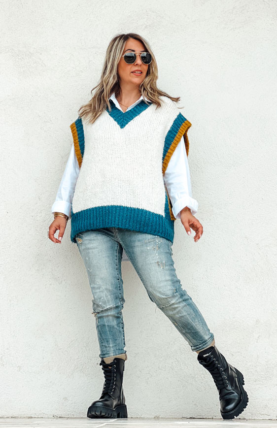 Duck blue TRISTAN sleeveless sweater