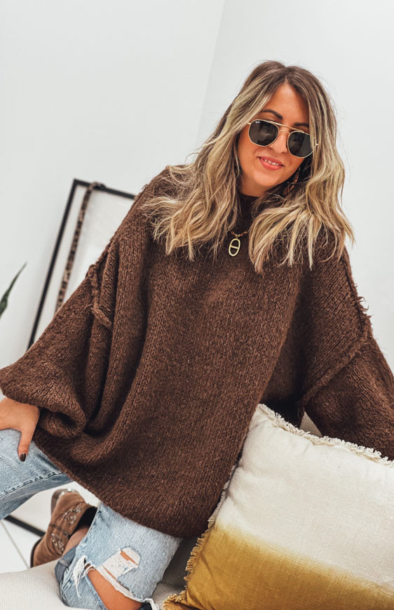 Chocolate AMARO pullover