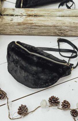 Black ZUMA large banana bag